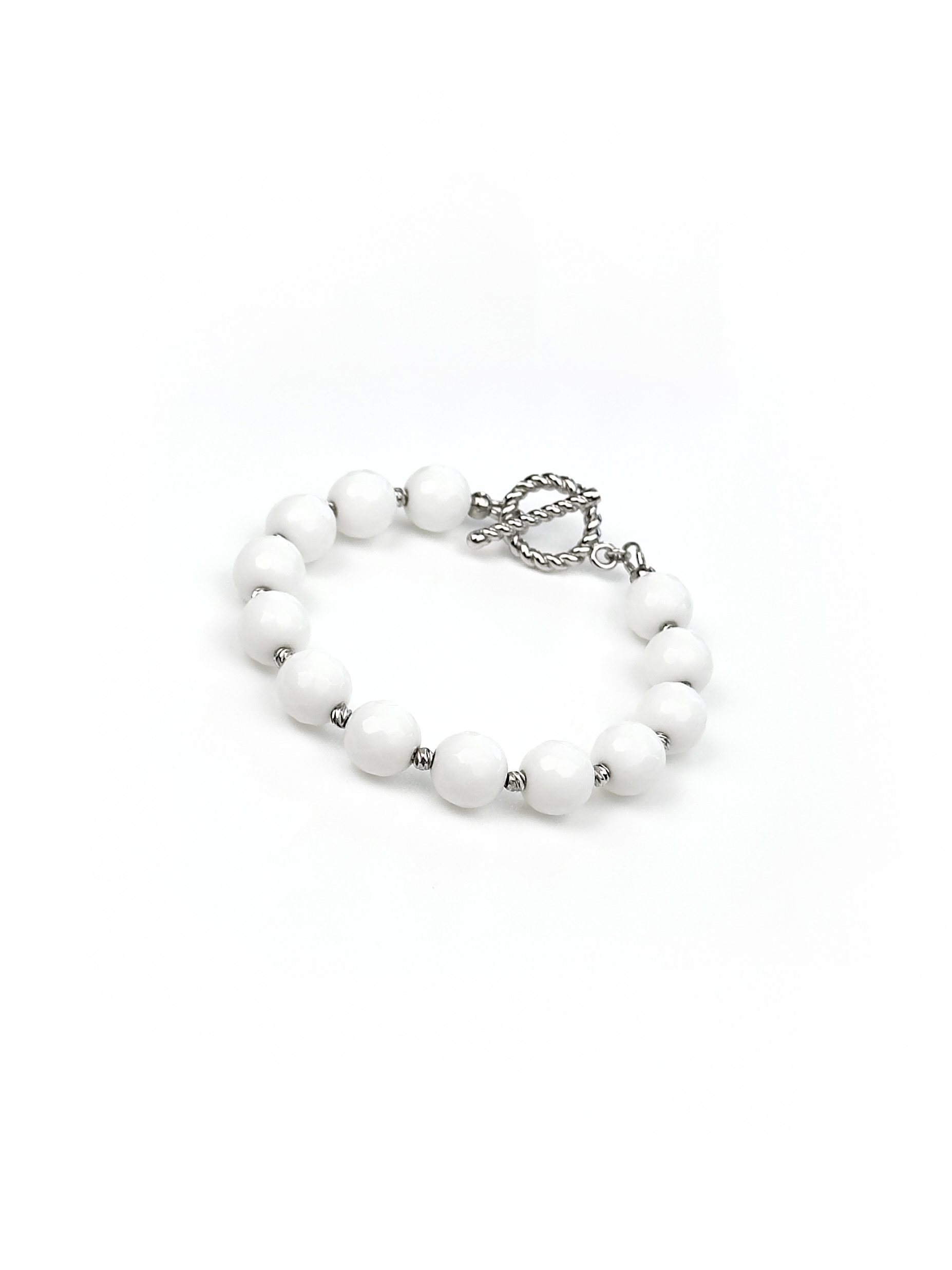 Белый Лебедь