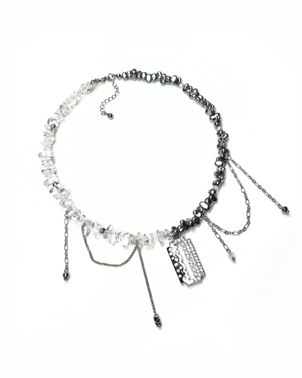 Колье НА ЛЕЗВИИ