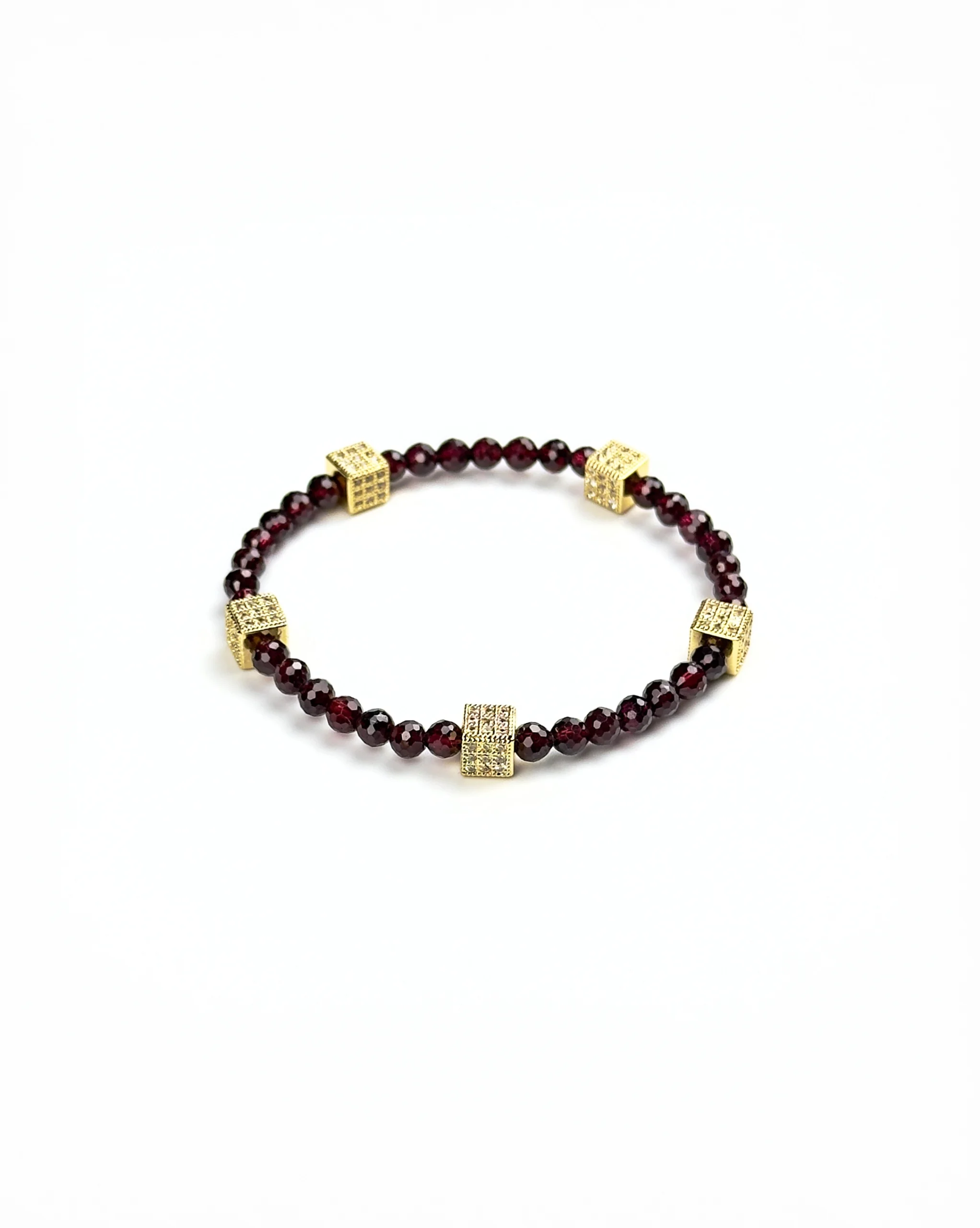 Тонкая грань. Гранат