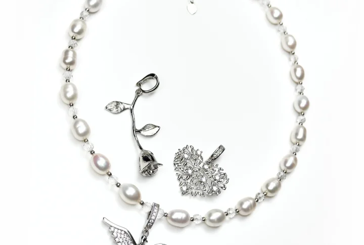 Колье ХРУСТАЛЬНЫЙ ПОЦЕЛУЙ