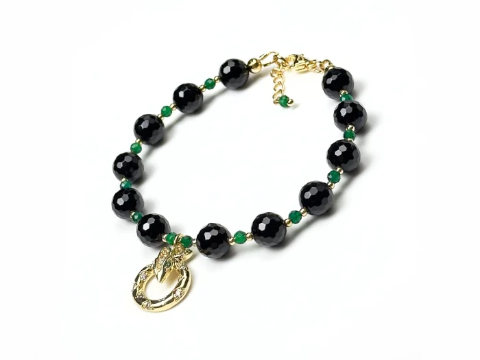 Зачарованная