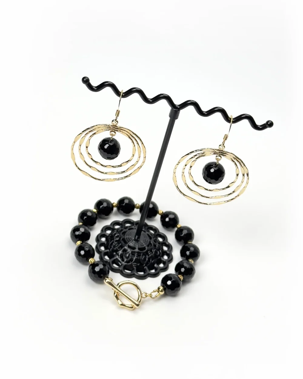 Черный лебедь